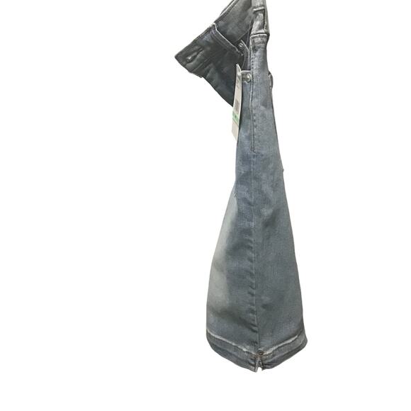 NWT Gloria Vanderbilt Petite Classic Amanda Bermuda Shorts - Size 8P - Picture 6 of 7